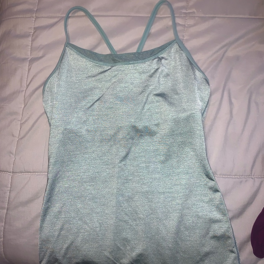 lululemon tank top with built in sports bra